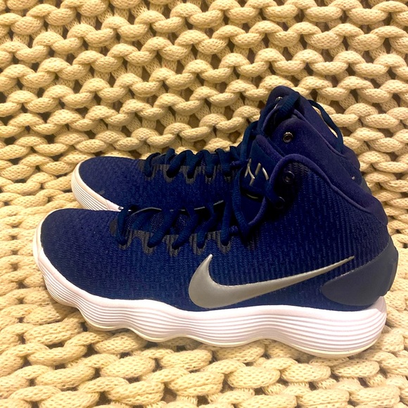 Nike Hyperdunk 2017 Midnight Navy size 6 - Picture 1 of 8